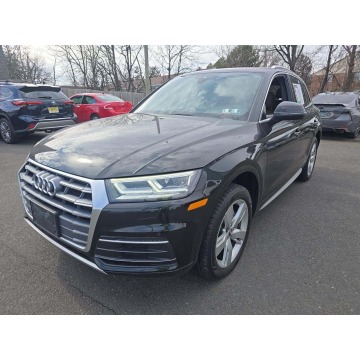 Audi Q5 - Quattro / virtual / niski przebieg
