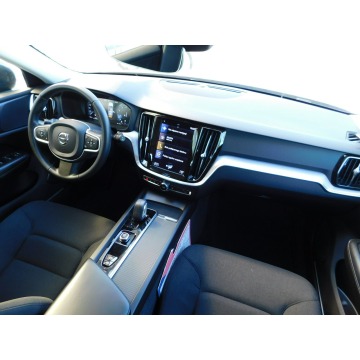Volvo V60  Kombi 2021,  2.0 benzyna, automat - Na sprzedaż za 75 555 zł - Żyrardów - zdjęcie 10