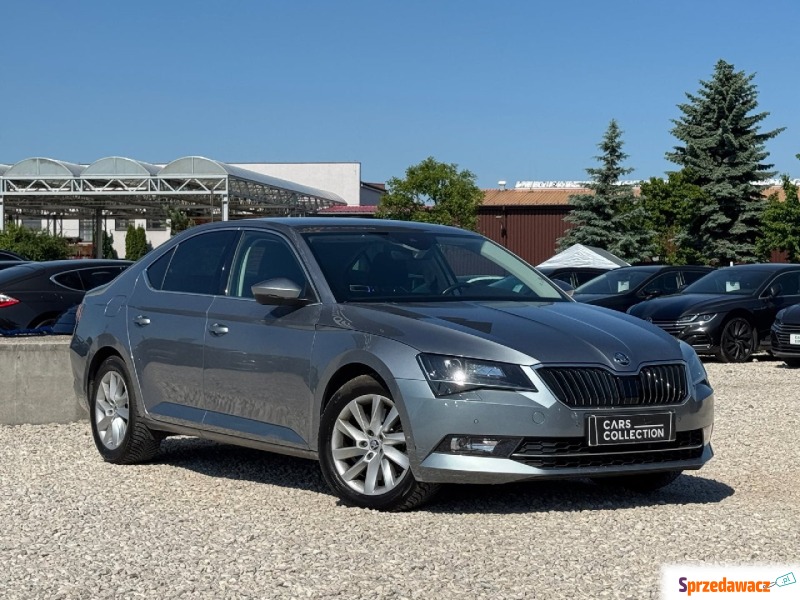 Skoda Superb  Sedan/Limuzyna 2019,  2.0 benzyna, automat - Na sprzedaż za 84 900 zł - Michałowice-Wieś