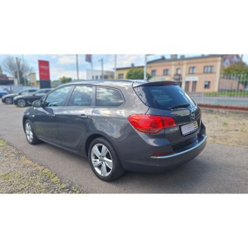 Opel Astra  Kombi 2015,  1.4 benzyna - Na sprzedaż za 29 900 zł - Częstochowa - zdjęcie 7