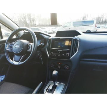 Subaru Impreza  Hatchback 2019,  2.0 benzyna, automat - Na sprzedaż za 57 900 zł - Warszawa - zdjęcie 4