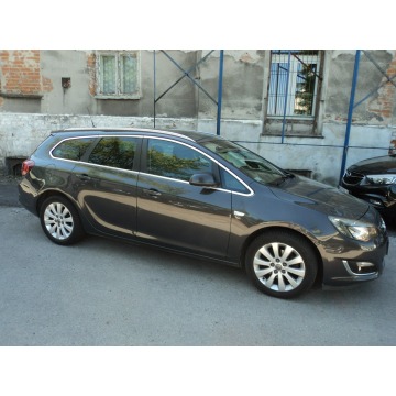 Opel Astra  Kombi 2015,  1.6 diesel - Na sprzedaż za 22 500 zł - Lublin - zdjęcie 3