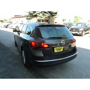 Opel Astra  Kombi 2015,  1.6 diesel - Na sprzedaż za 22 500 zł - Lublin - zdjęcie 5
