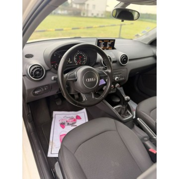 Audi A1  Liftback 2012,  1.6 diesel - Na sprzedaż za 22 900 zł - Rzekuń - zdjęcie 5