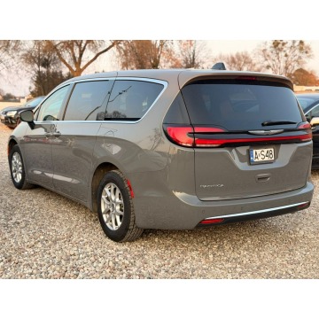 Chrysler Pacifica  Minivan/Van 2023,  3.6 benzyna, automat - Na sprzedaż za 139 900 zł - Rzekuń - zdjęcie 3