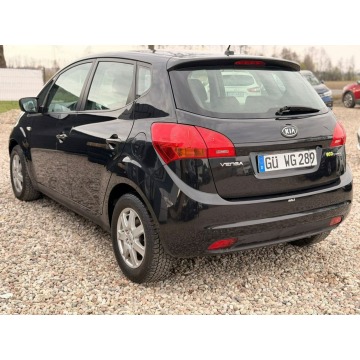 Kia Venga  Liftback 2011,  1.4 benzyna - Na sprzedaż za 16 900 zł - Rzekuń - zdjęcie 4