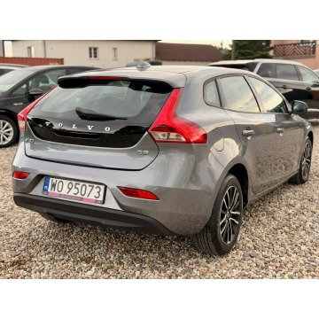 Volvo V40  Liftback 2016,  2.0 diesel - Na sprzedaż za 43 900 zł - Rzekuń - zdjęcie 4