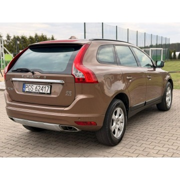 Volvo   SUV 2011,  2.4 diesel - Na sprzedaż za 39 900 zł - Rzekuń - zdjęcie 4
