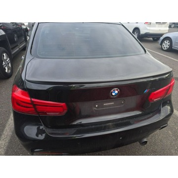 BMW Seria 3  Sedan/Limuzyna 2017,  3.0 benzyna, automat - Na sprzedaż za 45 000 zł - Tarnów - zdjęcie 6