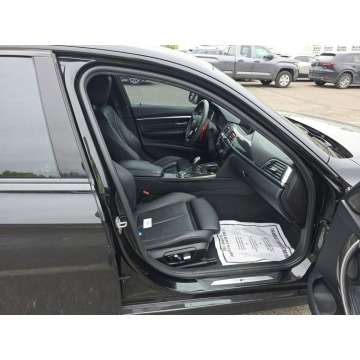 BMW Seria 3  Sedan/Limuzyna 2017,  3.0 benzyna, automat - Na sprzedaż za 45 000 zł - Tarnów - zdjęcie 7