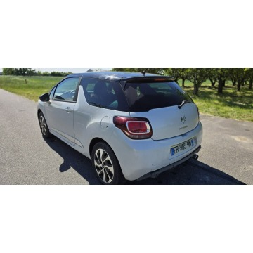 Citroen DS3  Hatchback 2015,  1.2 benzyna - Na sprzedaż za 19 999 zł - Pleszew - zdjęcie 4
