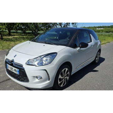 Citroen DS3  Hatchback 2015,  1.2 benzyna - Na sprzedaż za 19 999 zł - Pleszew - zdjęcie 9