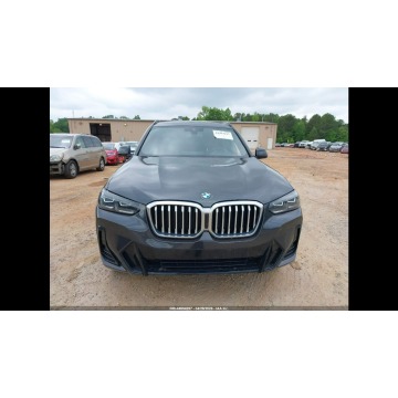 BMW X3  SUV 2022,  2.0 benzyna, automat - Na sprzedaż za 49 000 zł - Tarnów - zdjęcie 2