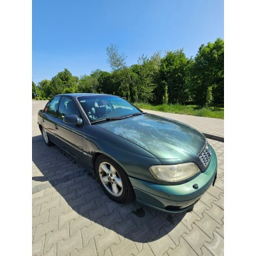 Opel Omega - Hak - Klimatyzacja - 150KM