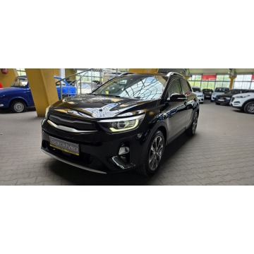 Kia Stonic  SUV 2017,  1.6 diesel - Na sprzedaż za 46 900 zł - Mysłowice - zdjęcie 3