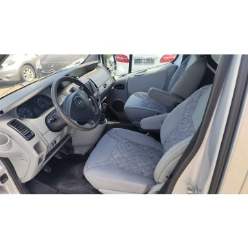 Opel Vivaro  Minivan/Van 2005,  2.5 diesel - Na sprzedaż za 17 900 zł - Szczecin - zdjęcie 8