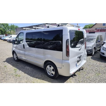 Opel Vivaro  Minivan/Van 2005,  2.5 diesel - Na sprzedaż za 17 900 zł - Szczecin - zdjęcie 3