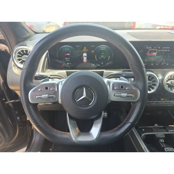 Mercedes - Benz GLB-klasa  SUV 2022,  2.0 benzyna, automat - Na sprzedaż za 49 000 zł - Warszawa - zdjęcie 7
