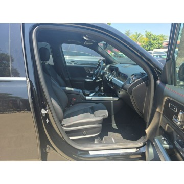 Mercedes - Benz GLB-klasa  SUV 2022,  2.0 benzyna, automat - Na sprzedaż za 49 000 zł - Warszawa - zdjęcie 9