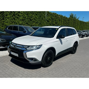 Mitsubishi Outlander - 7 osobowy KeyLess Szyberdach Kamery 360