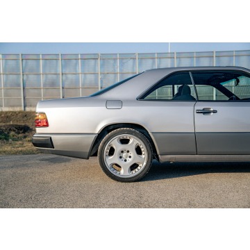 Mercedes - Benz E-klasa  Coupe/Sportowy 1993,  3.2 benzyna, automat - Na sprzedaż za 64 900 zł - Warszawa - zdjęcie 8