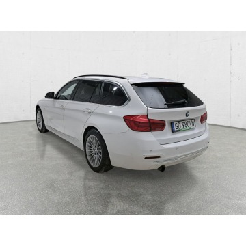 BMW Seria 3  Kombi 2017,  2.0 diesel, automat - Na sprzedaż za 39 830 zł - Komorniki - zdjęcie 5