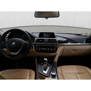 BMW Seria 3  Kombi 2017,  2.0 diesel, automat - Na sprzedaż za 39 830 zł - Komorniki - zdjęcie 9