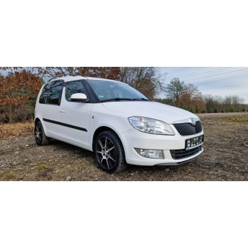 Skoda Roomster  Minivan/Van 2011,  1.6 diesel - Na sprzedaż za 13 789 zł - Rybnik - zdjęcie 3
