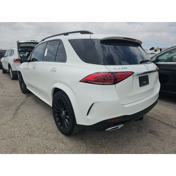 Mercedes - Benz GLE-klasa  SUV 2022,  2.0 benzyna, automat - Na sprzedaż za 99 000 zł - Warszawa - zdjęcie 5