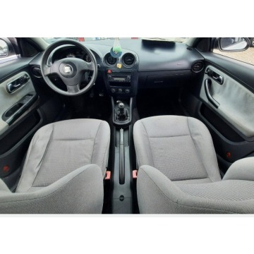 Seat Cordoba  Sedan/Limuzyna 2004,  1.4 diesel - Na sprzedaż za 3 990,00 zł - Jacków - zdjęcie 8