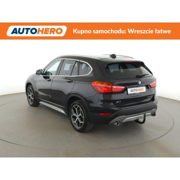 BMW X1  SUV 2018,  2.0 diesel, automat - Na sprzedaż za 68 700 zł - Warszawa - zdjęcie 4