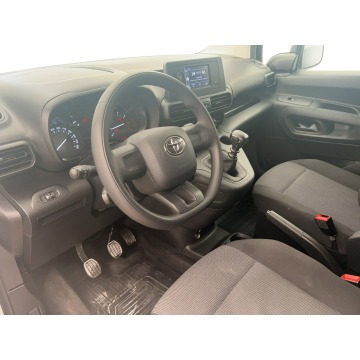 Toyota ProAce 2024,  1.5 diesel - Na sprzedaż za 75 000 zł - Warszawa - zdjęcie 9