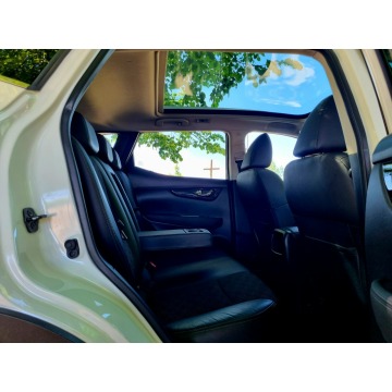 Nissan Qashqai  SUV 2014,  1.2 benzyna - Na sprzedaż za 34 900 zł - Szczecin - zdjęcie 12