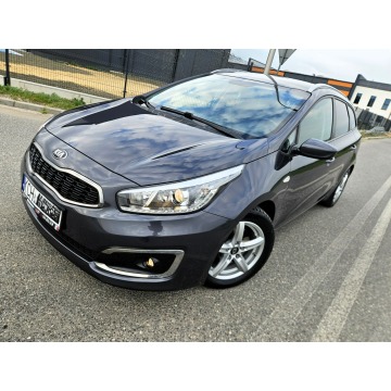 Kia Ceed  Kombi 2015,  1.6 diesel - Na sprzedaż za 29 990 zł - Zagórze - zdjęcie 3