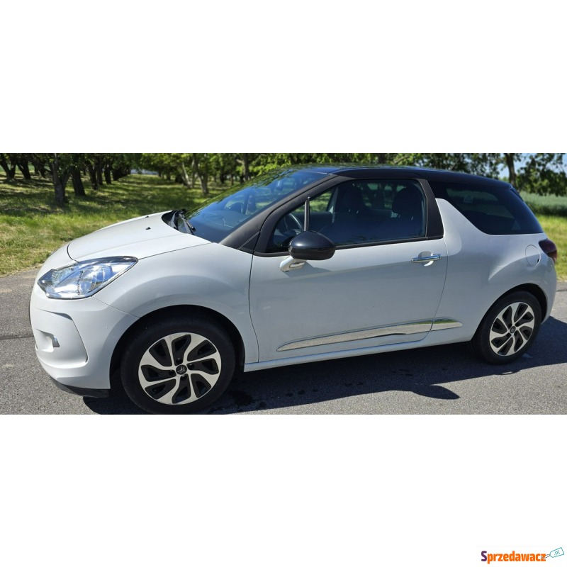 Citroen DS3  Hatchback 2015,  1.2 benzyna - Na sprzedaż za 19 999 zł - Pleszew