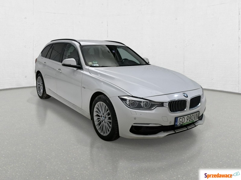 BMW Seria 3  Kombi 2017,  2.0 diesel, automat - Na sprzedaż za 39 830 zł - Komorniki