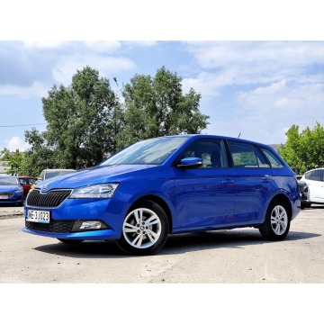 Skoda Fabia  Kombi 2021,  1.0 benzyna - Na sprzedaż za 26 999 zł - Warszawa - zdjęcie 2