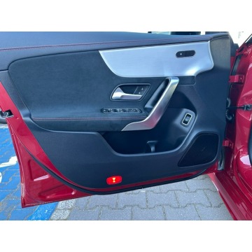 Mercedes - Benz CLA-klasa  Sedan/Limuzyna 2023,  1.3 benzyna, automat - Na sprzedaż za 141 900 zł - Tychy - zdjęcie 12