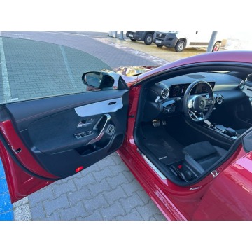 Mercedes - Benz CLA-klasa  Sedan/Limuzyna 2023,  1.3 benzyna, automat - Na sprzedaż za 141 900 zł - Tychy - zdjęcie 10