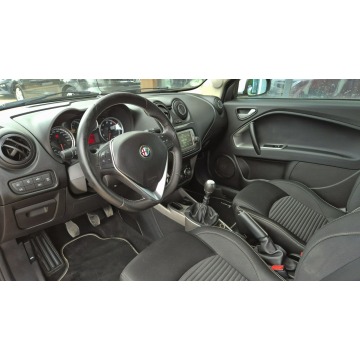 Alfa Romeo MiTo  Hatchback 2016,  1.4 benzyna - Na sprzedaż za 26 899 zł - Tychy - zdjęcie 12