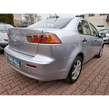 Mitsubishi Lancer  Sedan/Limuzyna 2010,  1.5 benzyna - Na sprzedaż za 19 900 zł - Lublin - zdjęcie 3