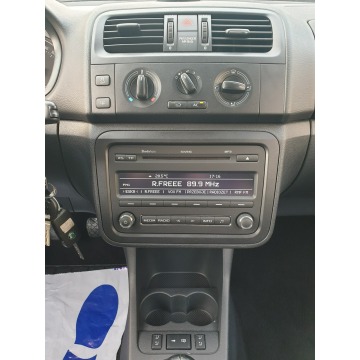 Skoda Fabia  Kombi 2011,  1.6 diesel - Na sprzedaż za 13 900 zł - Lublin - zdjęcie 11