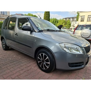 Skoda Roomster  Hatchback 2010,  1.2 benzyna - Na sprzedaż za 12 900 zł - Lublin - zdjęcie 8