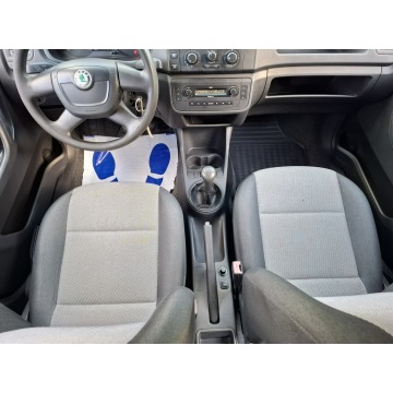 Skoda Roomster  Hatchback 2010,  1.2 benzyna - Na sprzedaż za 12 900 zł - Lublin - zdjęcie 9