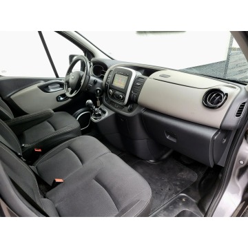 Renault Trafic 2017,  1.6 diesel - Na sprzedaż za 60 900 zł - Jatutów - zdjęcie 8