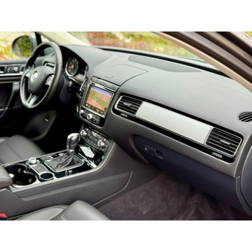 Volkswagen Touareg  SUV 2017,  3.6 benzyna, automat - Na sprzedaż za 77 900 zł - Tarnowskie Góry - zdjęcie 7