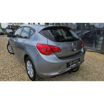 Opel Astra  Hatchback 2015,  1.4 benzyna - Na sprzedaż za 26 899 zł - Tychy - zdjęcie 4