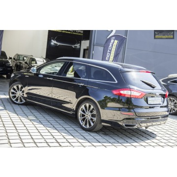 Ford Mondeo  Kombi 2018,  2.0 diesel, automat - Na sprzedaż za 49 900 zł - Dębogórze - zdjęcie 8