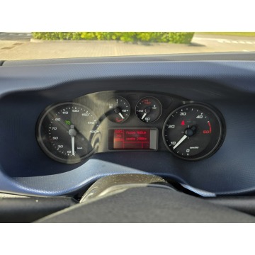 Iveco  2019,  3.0 diesel - Na sprzedaż za 125 000 zł - Sosnowiec - zdjęcie 8