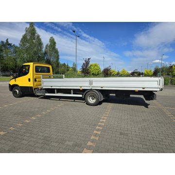 Iveco  2019,  3.0 diesel - Na sprzedaż za 125 000 zł - Sosnowiec - zdjęcie 5